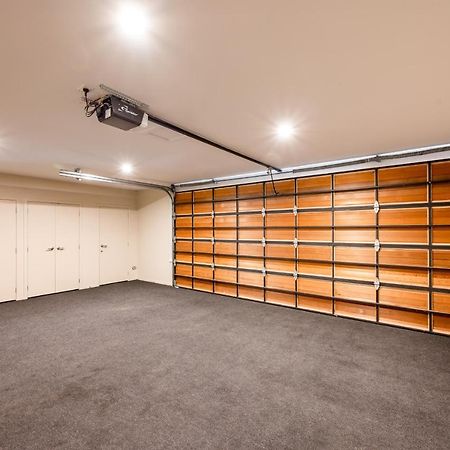 Luxury Lakeview Vista Apartment Wanaka Eksteriør bilde